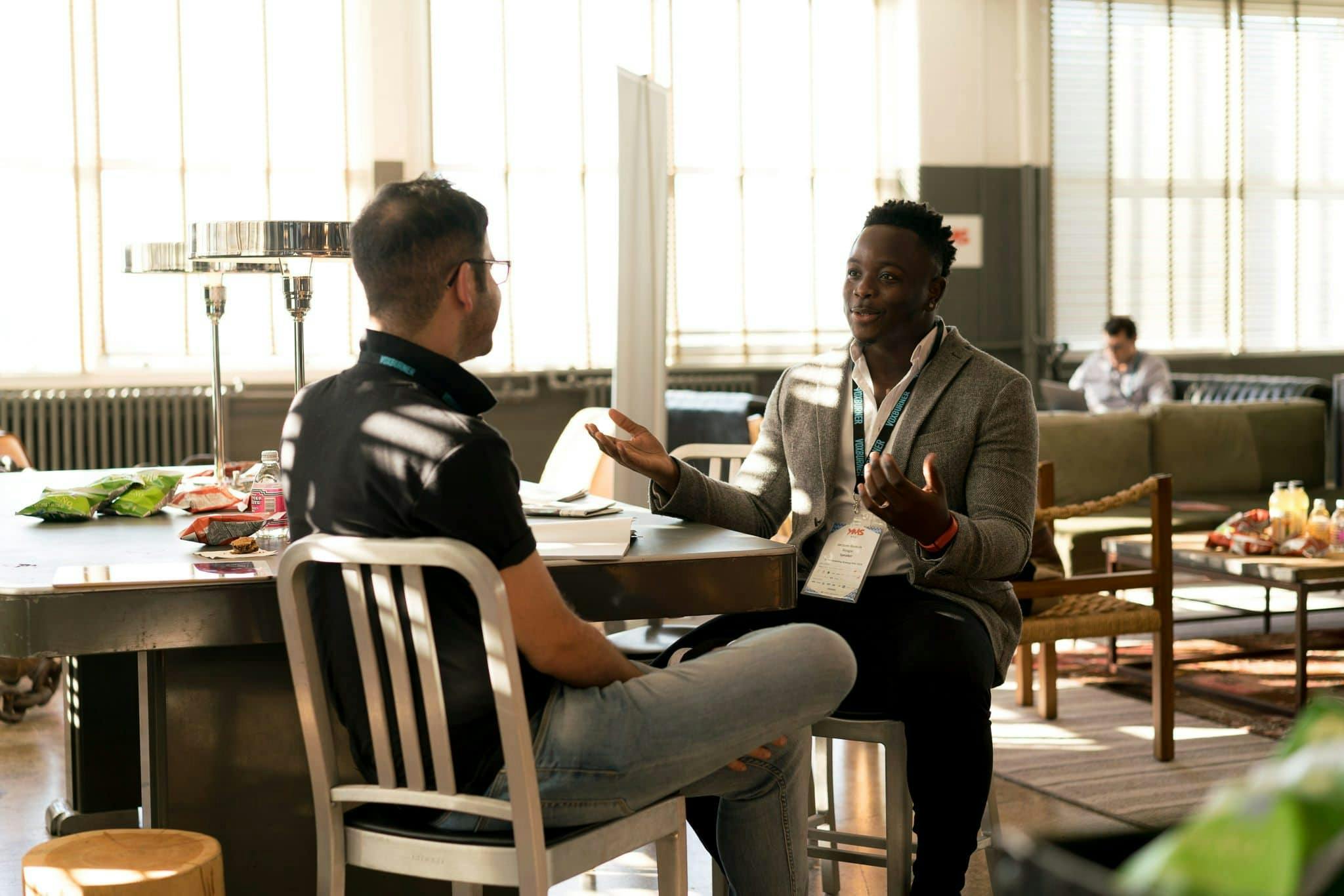 Hoe voer je effectief lastige gesprekken met medewerkers?