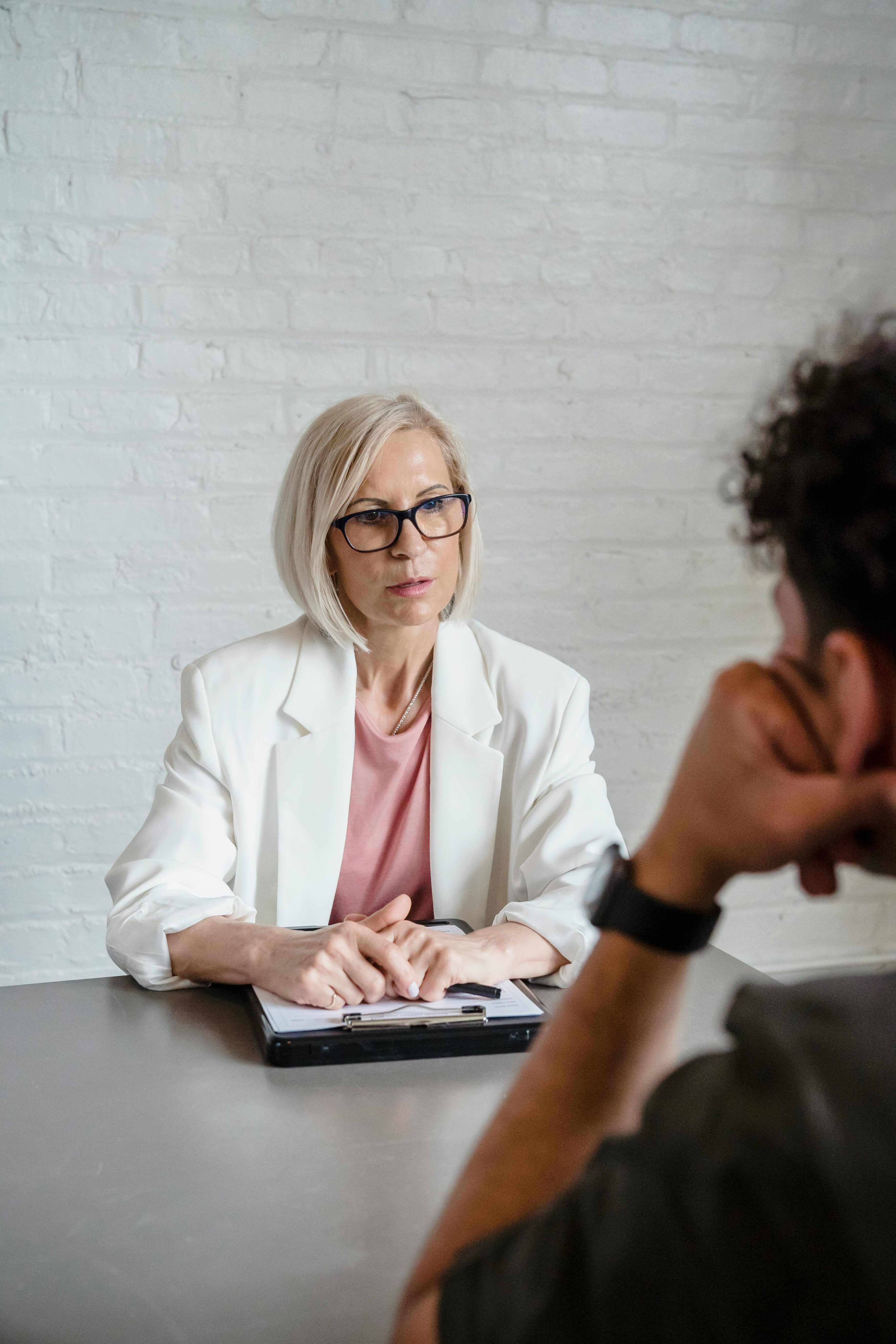 Het Eisberg/IJsberg-model: een nieuwe kijk op verzuim en inzetbaarheid